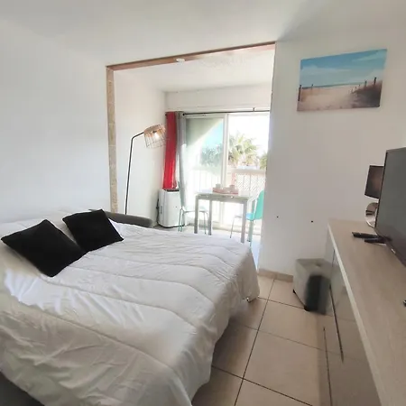 459, Port Soleil, Village Naturiste * آجد